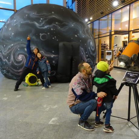 planètarium.